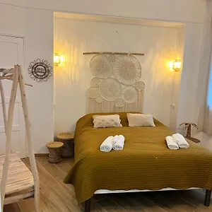  Apartment Cassis, En Face De La Plage. France