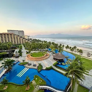 https://crowne-plaza-danang.hotelsofhoian.com