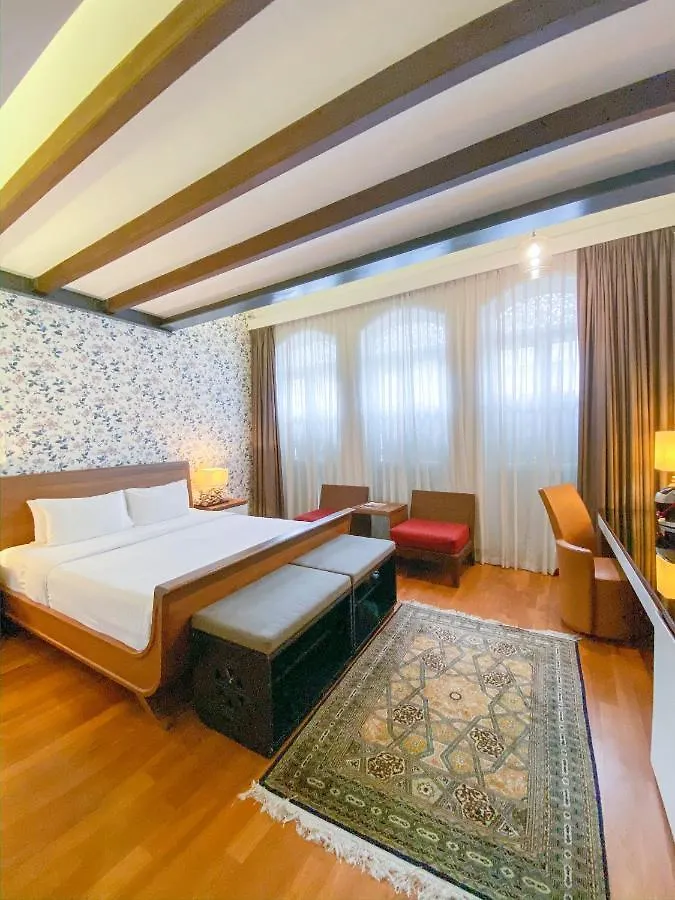 The Sultan Hotel Singapore