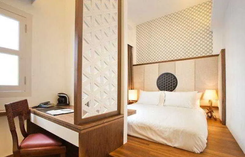 The Sultan Hotel Singapore